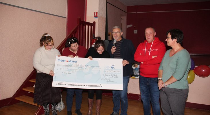 Remise de chèque à l'association ARA,
Association Relais Autiste