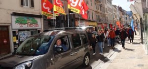 Une 8e manifestation  On ne lâche rien 