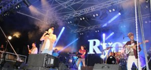 Une fête de la musique grandiose avec RYON 